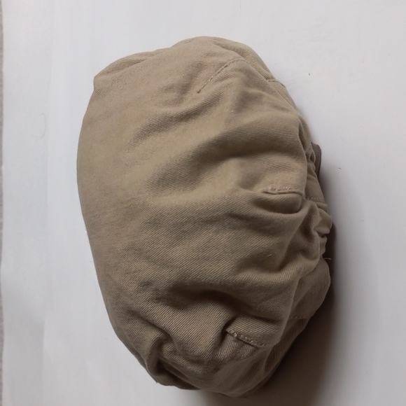 KHAKI GAP HAT - Picture 2 of 4